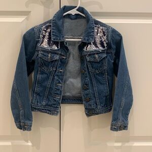 Jean jacket/Sparkling detail / great condition/size 7/8